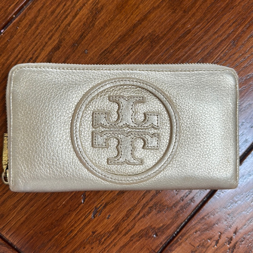 Tory Burch Wallet